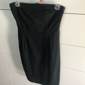 Black strapless linen dress